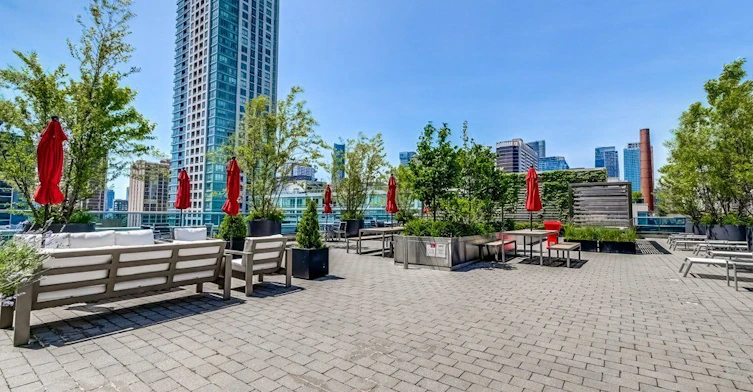 1011-500 Sherbourne Street, Toronto, ON, M4X 1L1 - 2