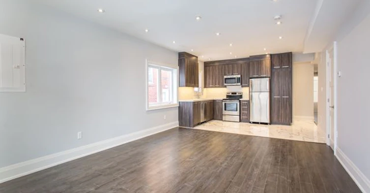 Main-987 Avenue Road, Toronto, ON, M5P 2K9 - 5