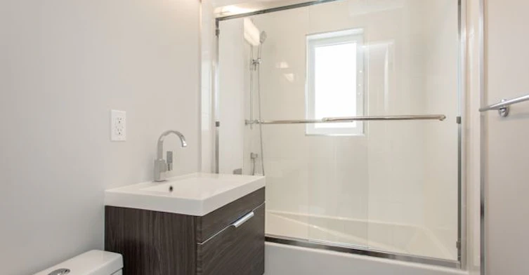 Main-987 Avenue Road, Toronto, ON, M5P 2K9 - 11