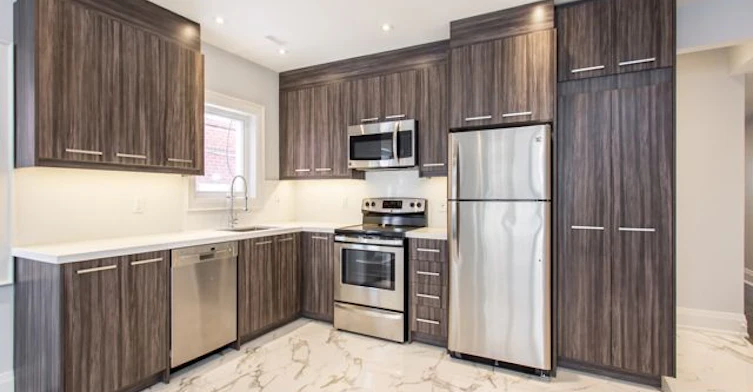 Main-987 Avenue Road, Toronto, ON, M5P 2K9 - 7
