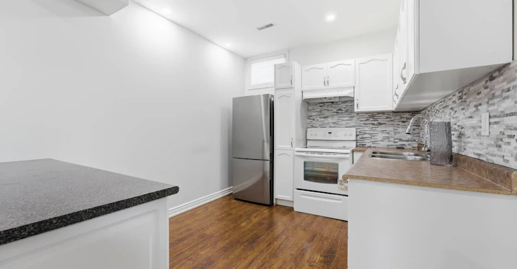 253 Byng Avenue, Toronto, ON, M2N 4L4 - 31