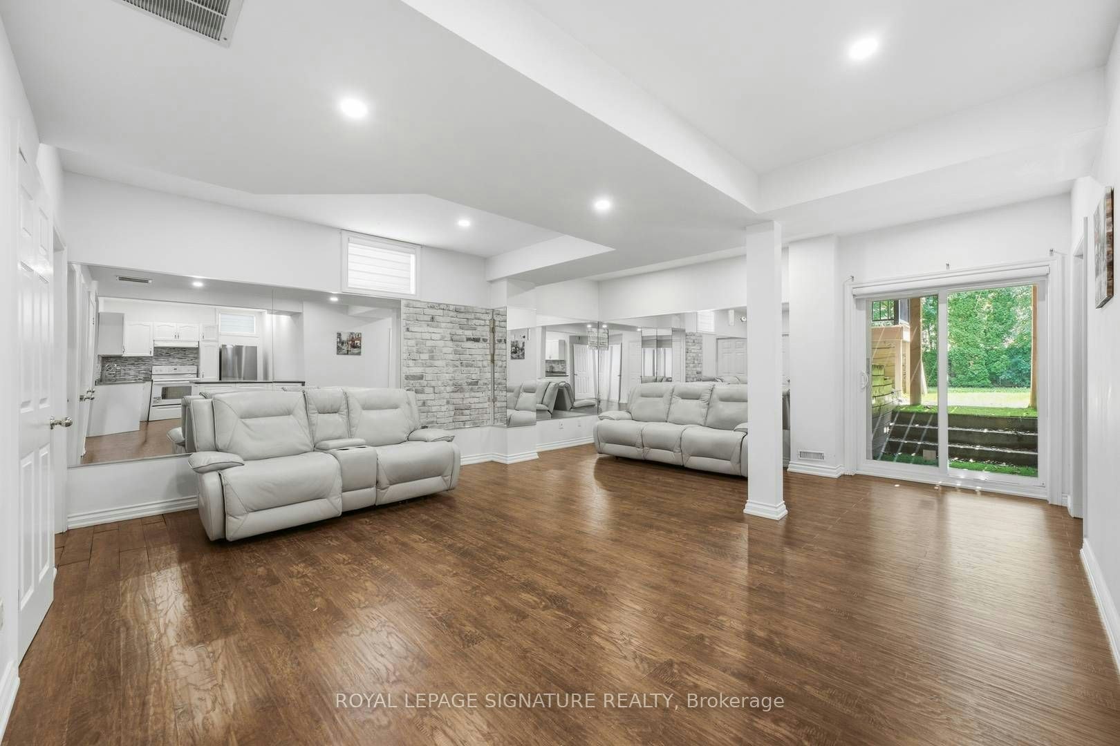 253 Byng Avenue, Toronto, ON, M2N 4L4 - 29