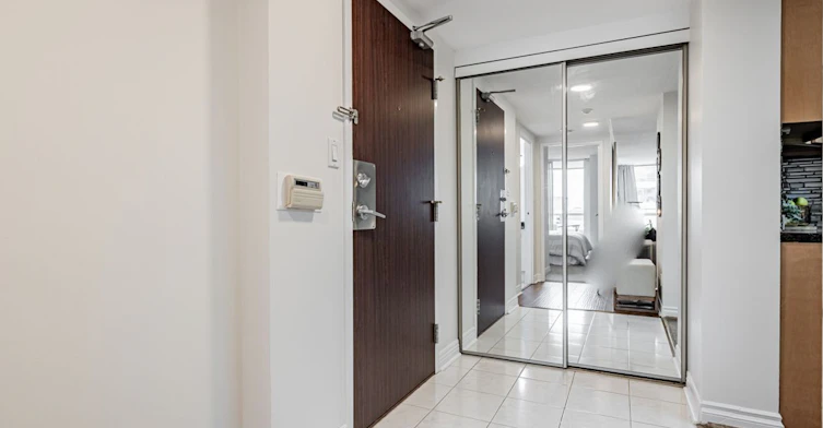 1405-5765 Yonge Street, Toronto, ON, M2M 4H9 - 2