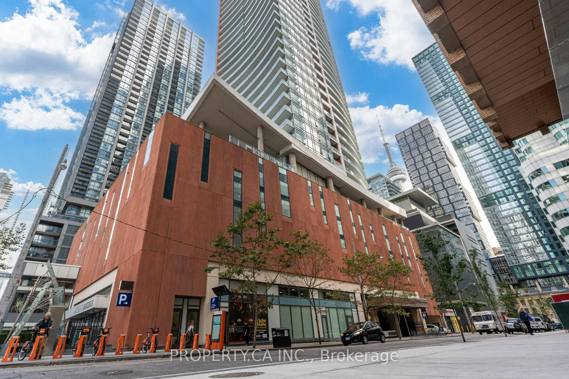 1609-21 Widmer Street, Toronto, ON, M5V 2E8 - 31