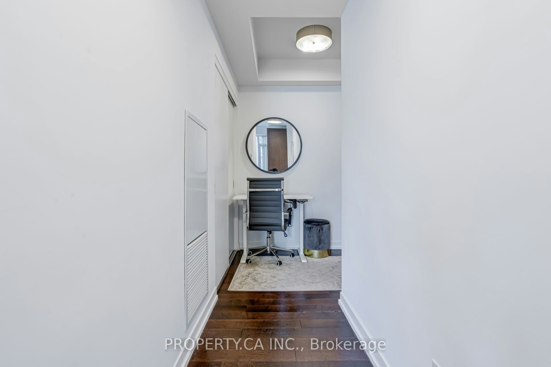 1609-21 Widmer Street, Toronto, ON, M5V 2E8 - 15