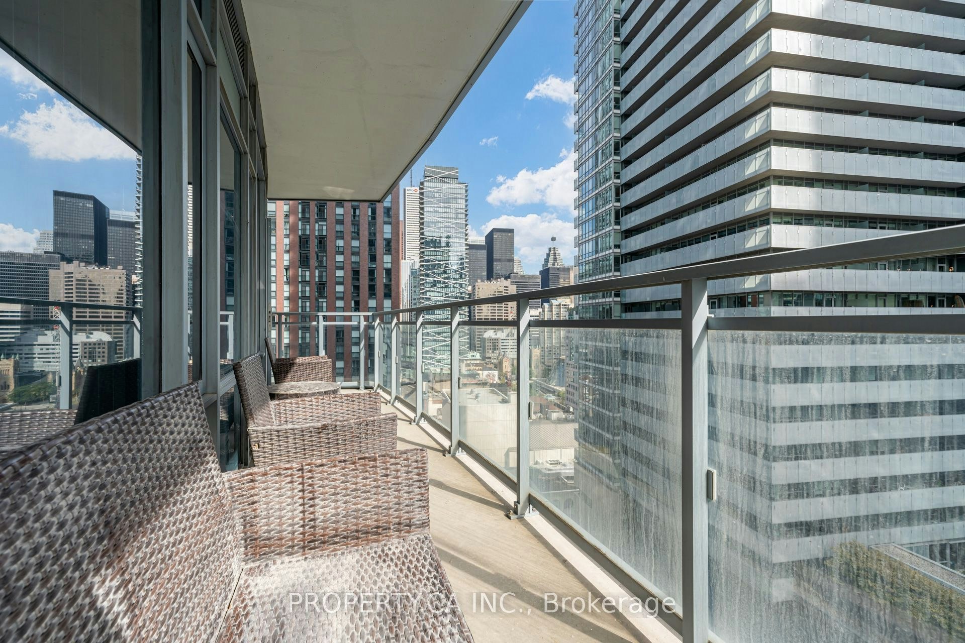1609-21 Widmer Street, Toronto, ON, M5V 2E8 - 20