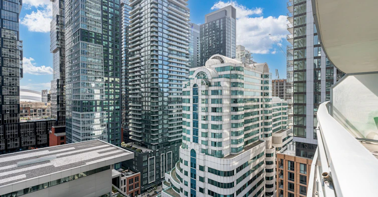 1609-21 Widmer Street, Toronto, ON, M5V 2E8 - 24