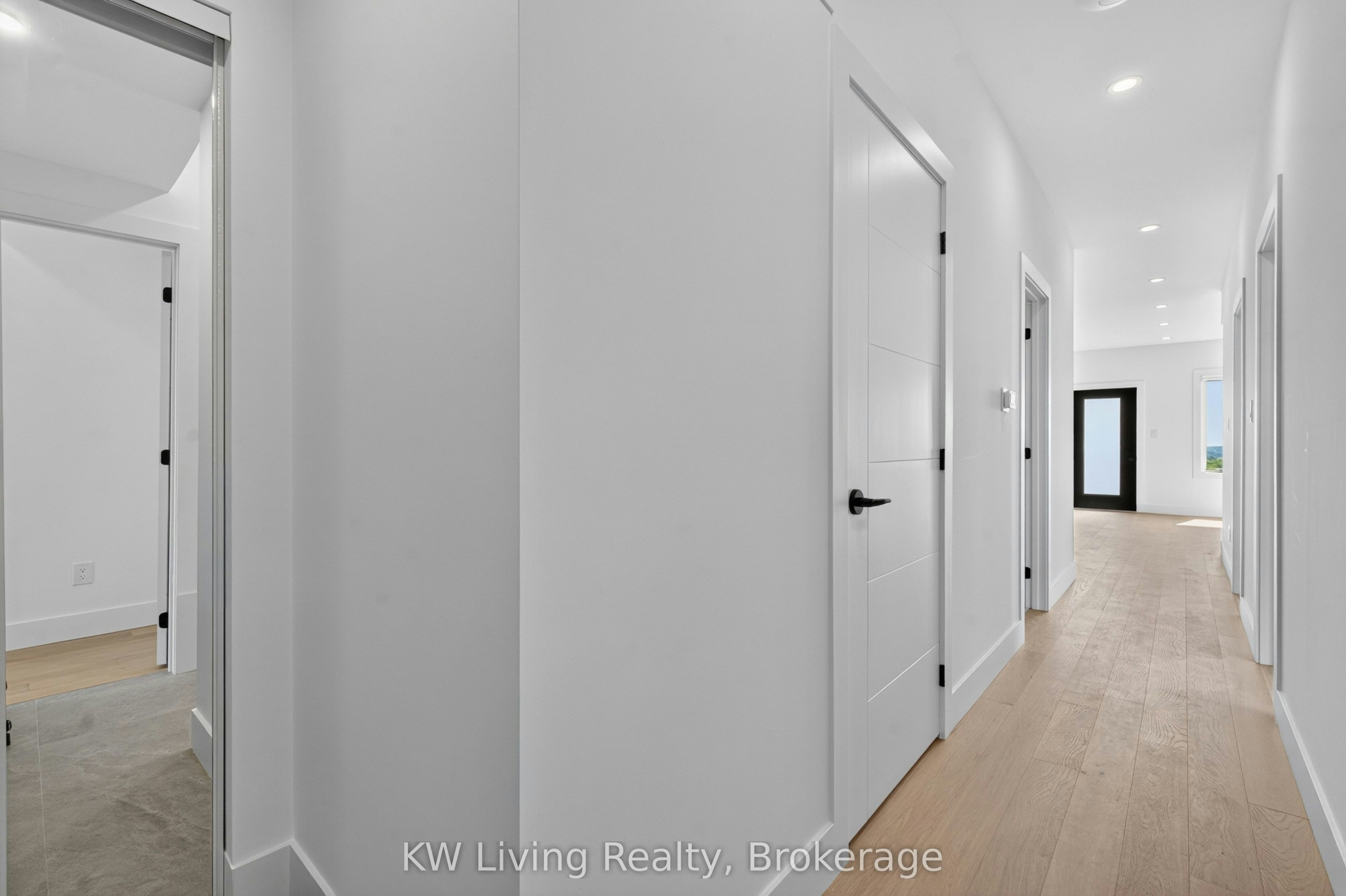 484 Westmount Avenue, Toronto, ON, M6E 3N5 - 30
