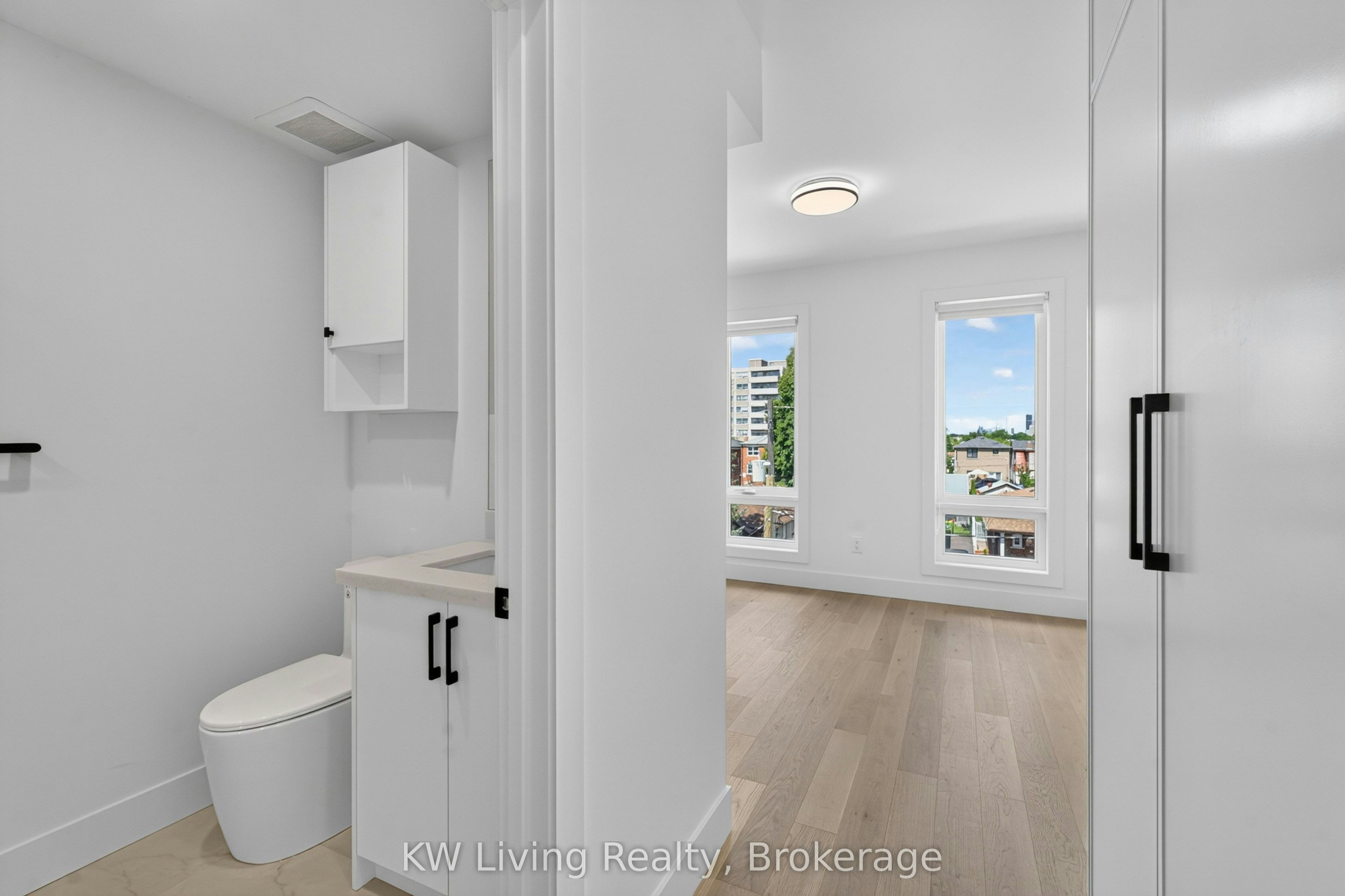 484 Westmount Avenue, Toronto, ON, M6E 3N5 - 24