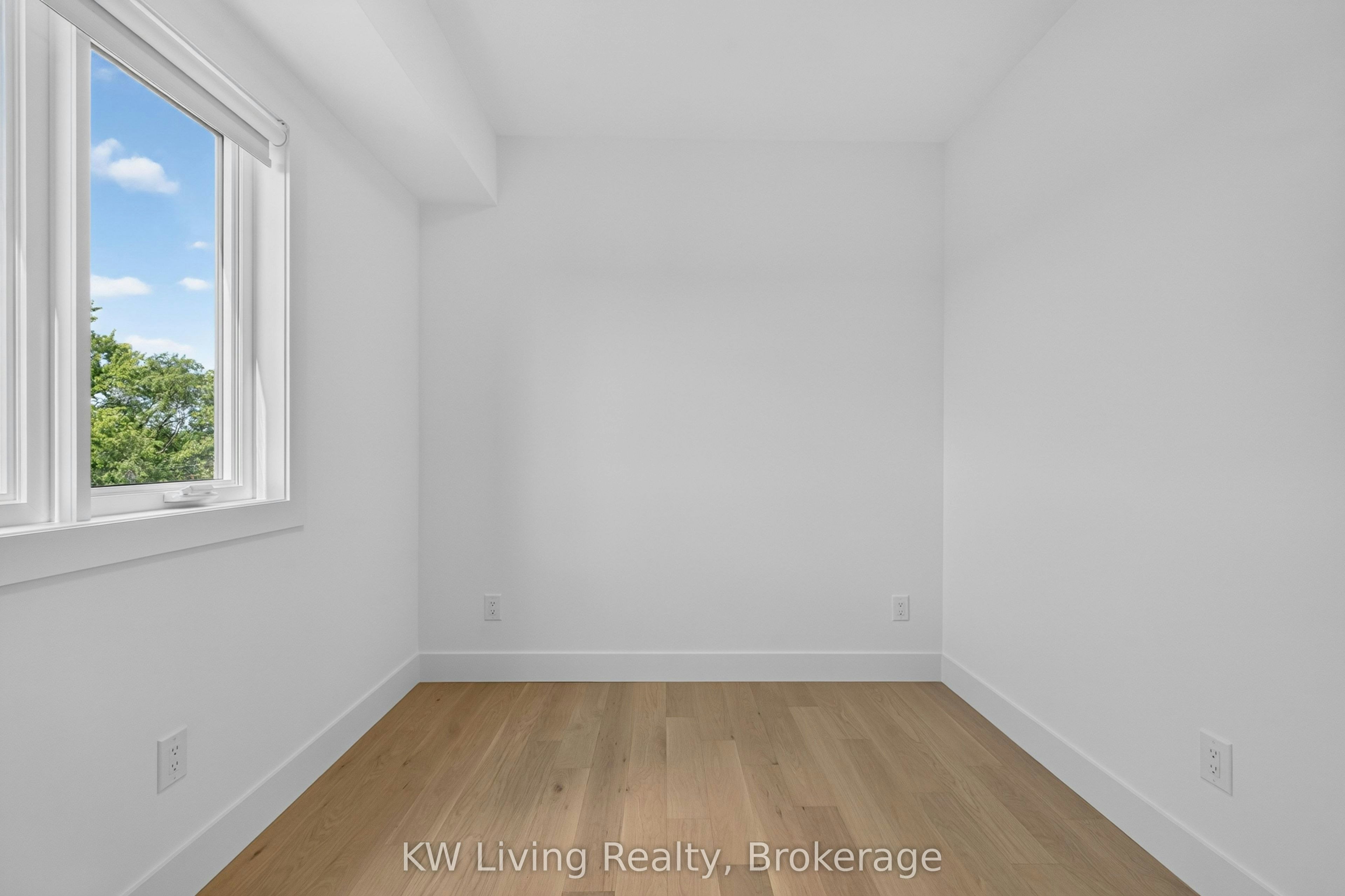 484 Westmount Avenue, Toronto, ON, M6E 3N5 - 23