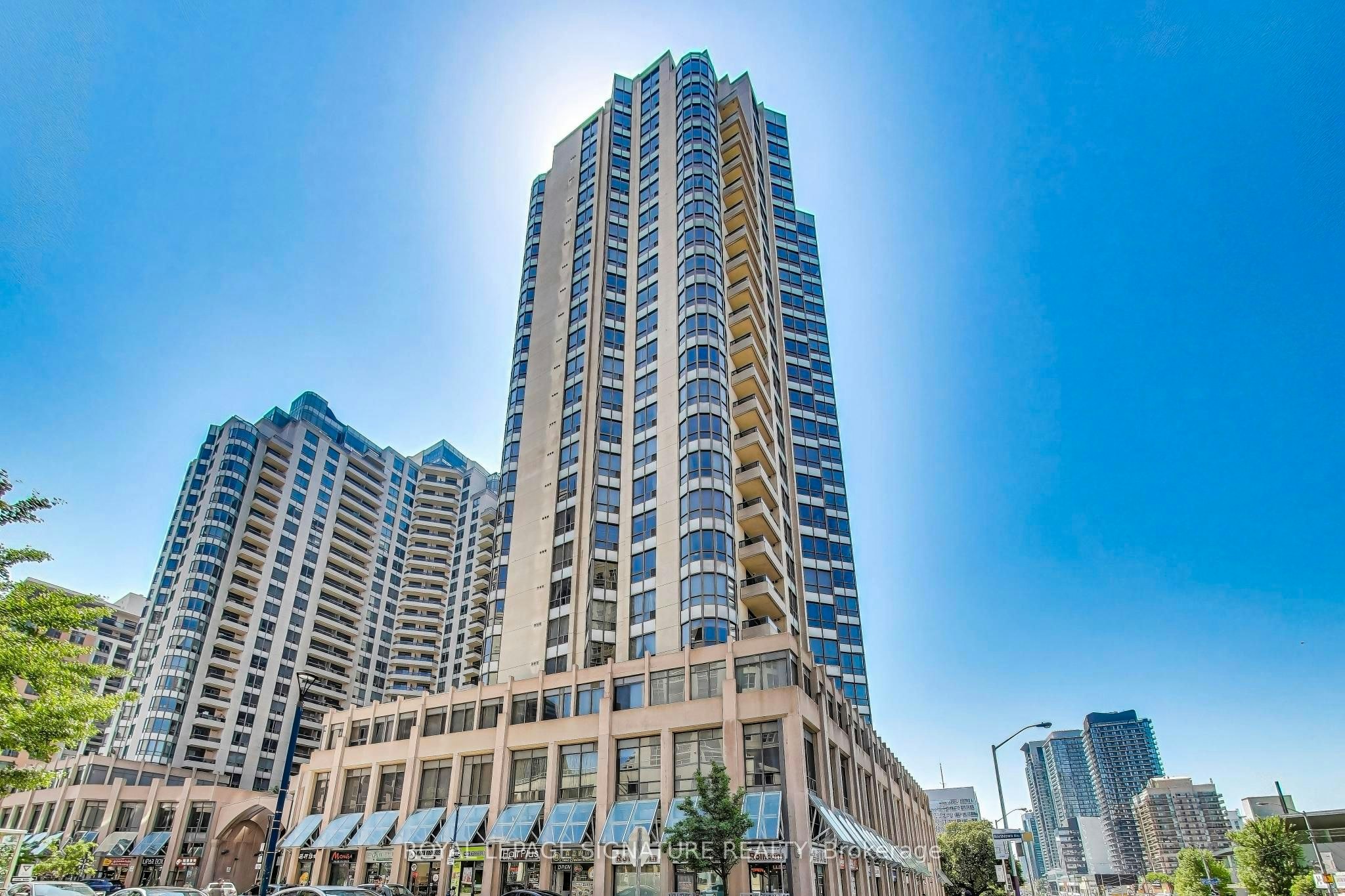411-5 Northtown Way, Toronto, ON, M2N 7A1 - 32