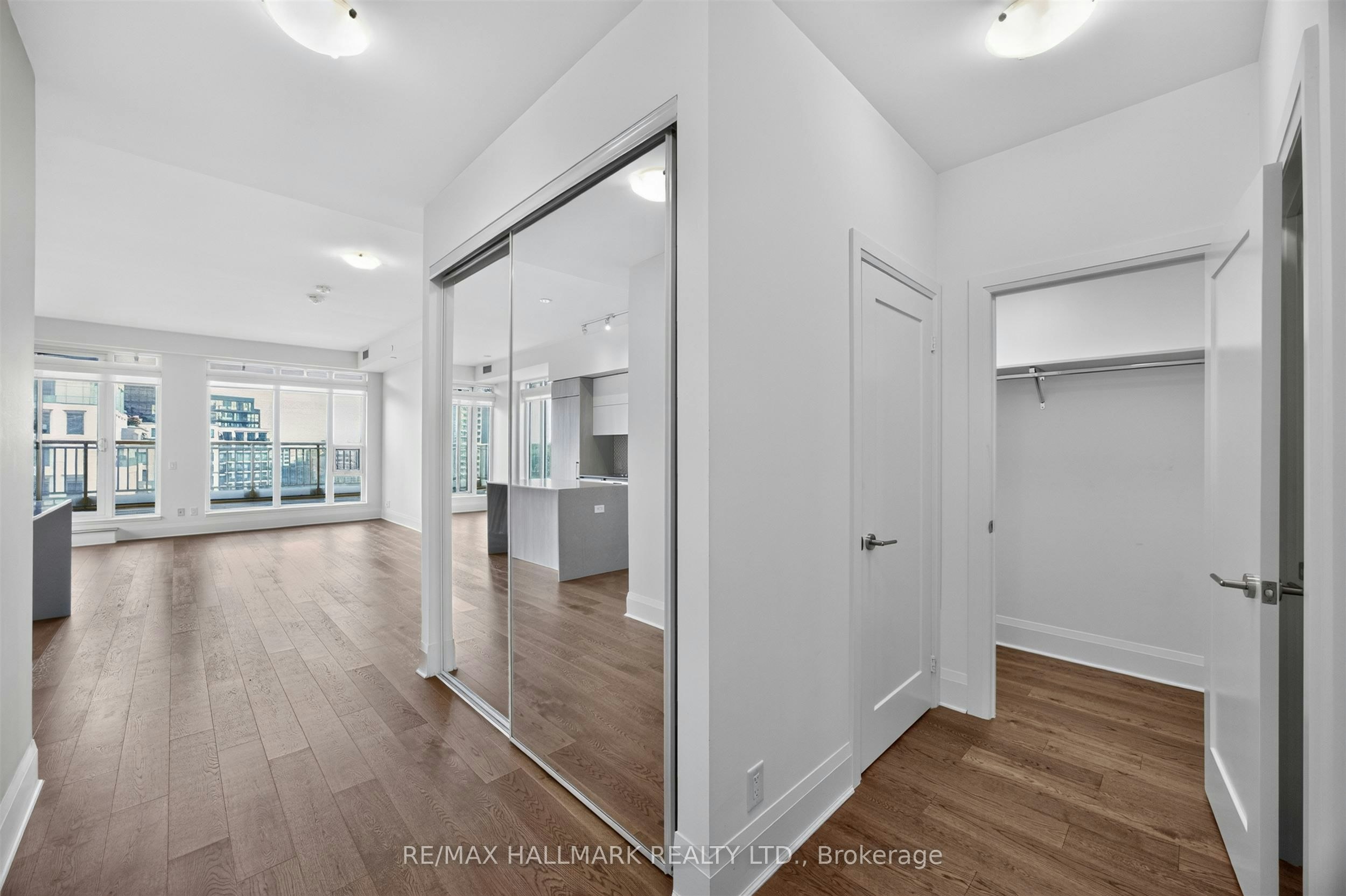 803-151 Avenue Road, Toronto, ON, M5R 0B8 - 3