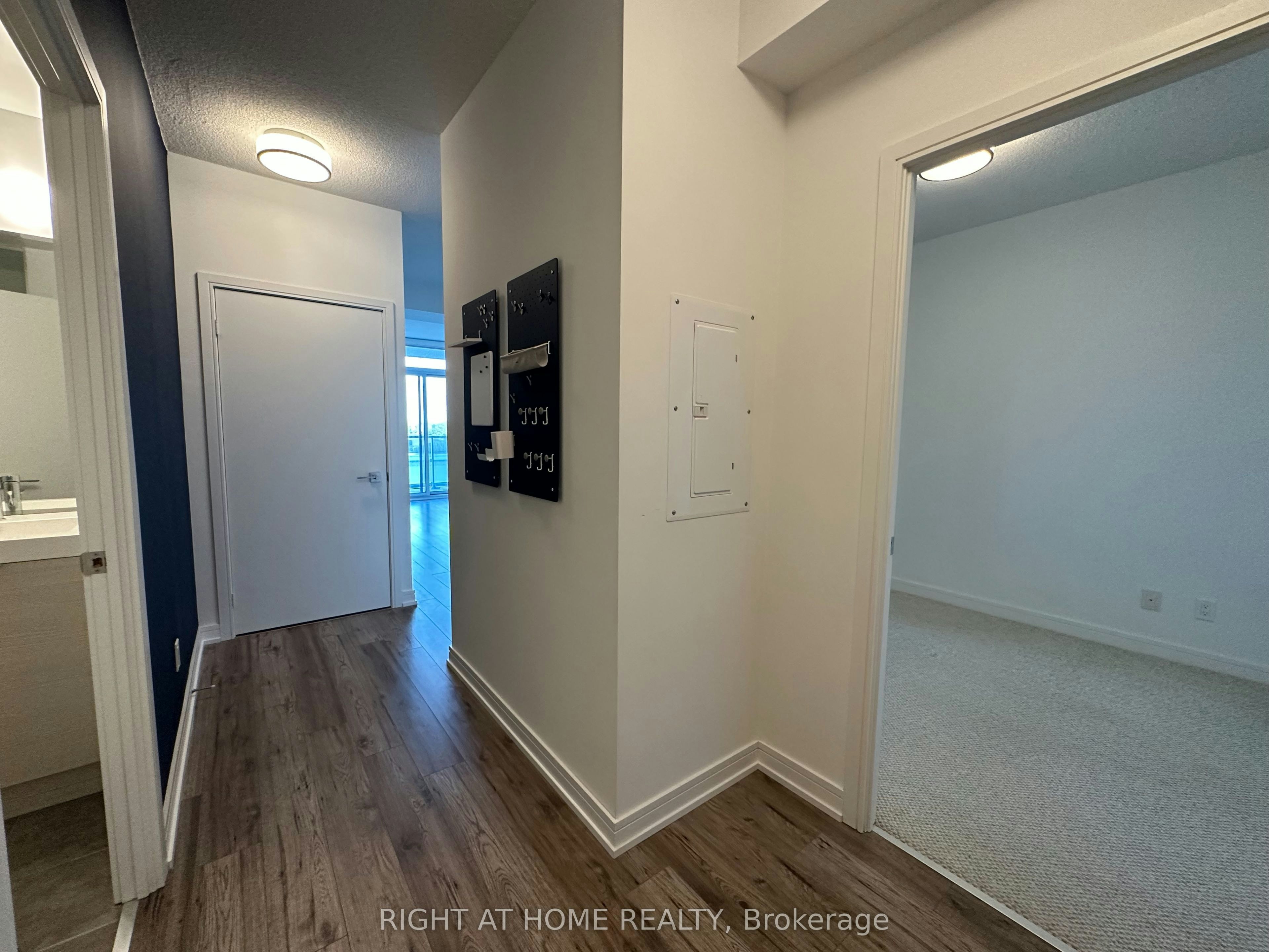 629-621 Sheppard Avenue E, Toronto, ON, M2K 0G4 - 3