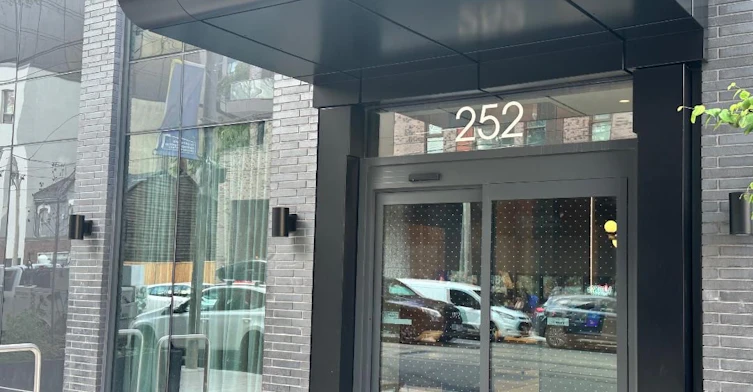 5612-252 Church Street, Toronto, ON, M5B 0E6 - 4