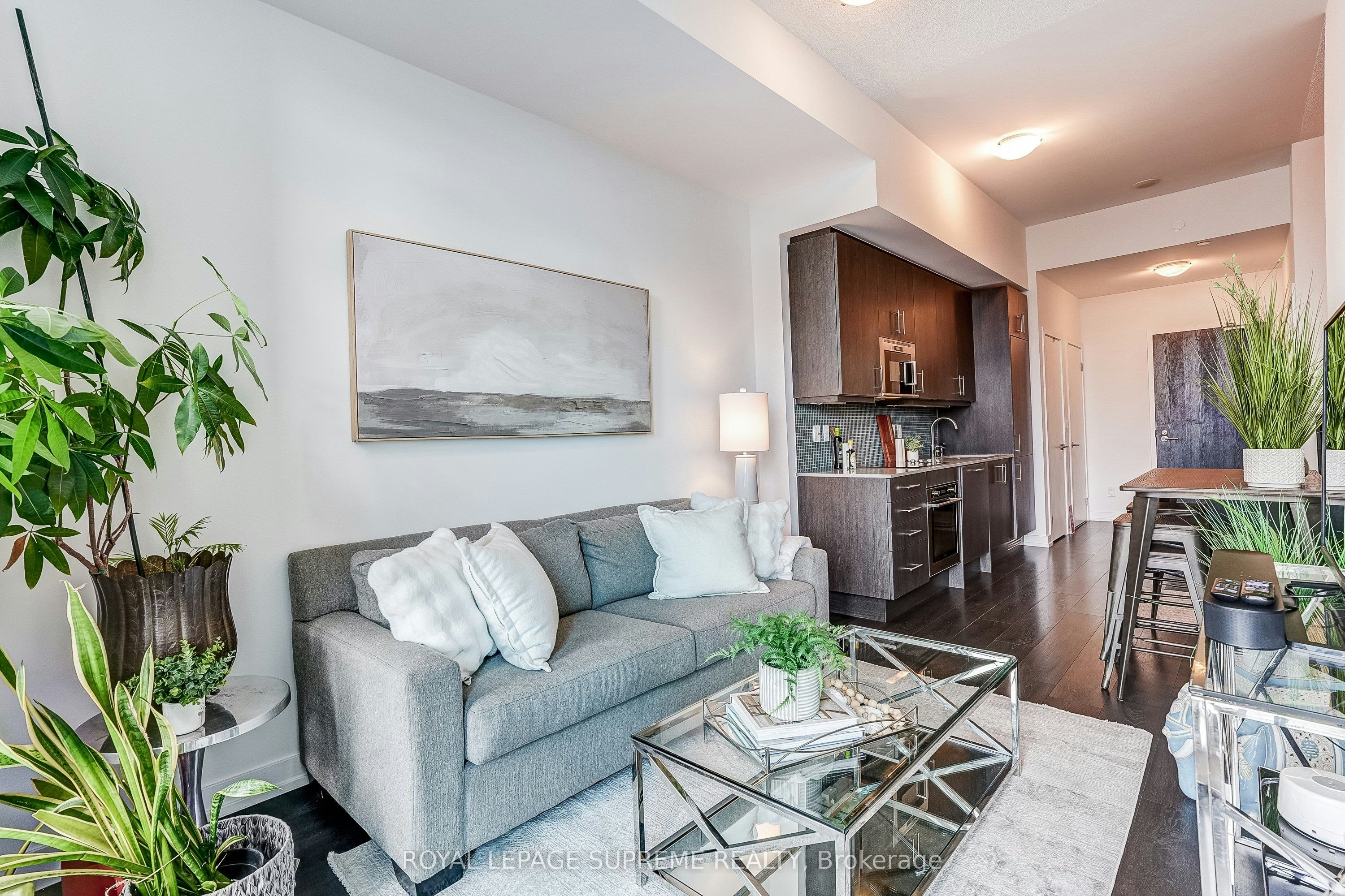 720-297 College Street, Toronto, ON, M5T 0C2