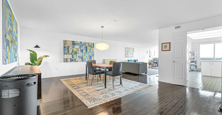 904-360 Bloor Street E, Toronto, ON, M4W 3M3 - 5