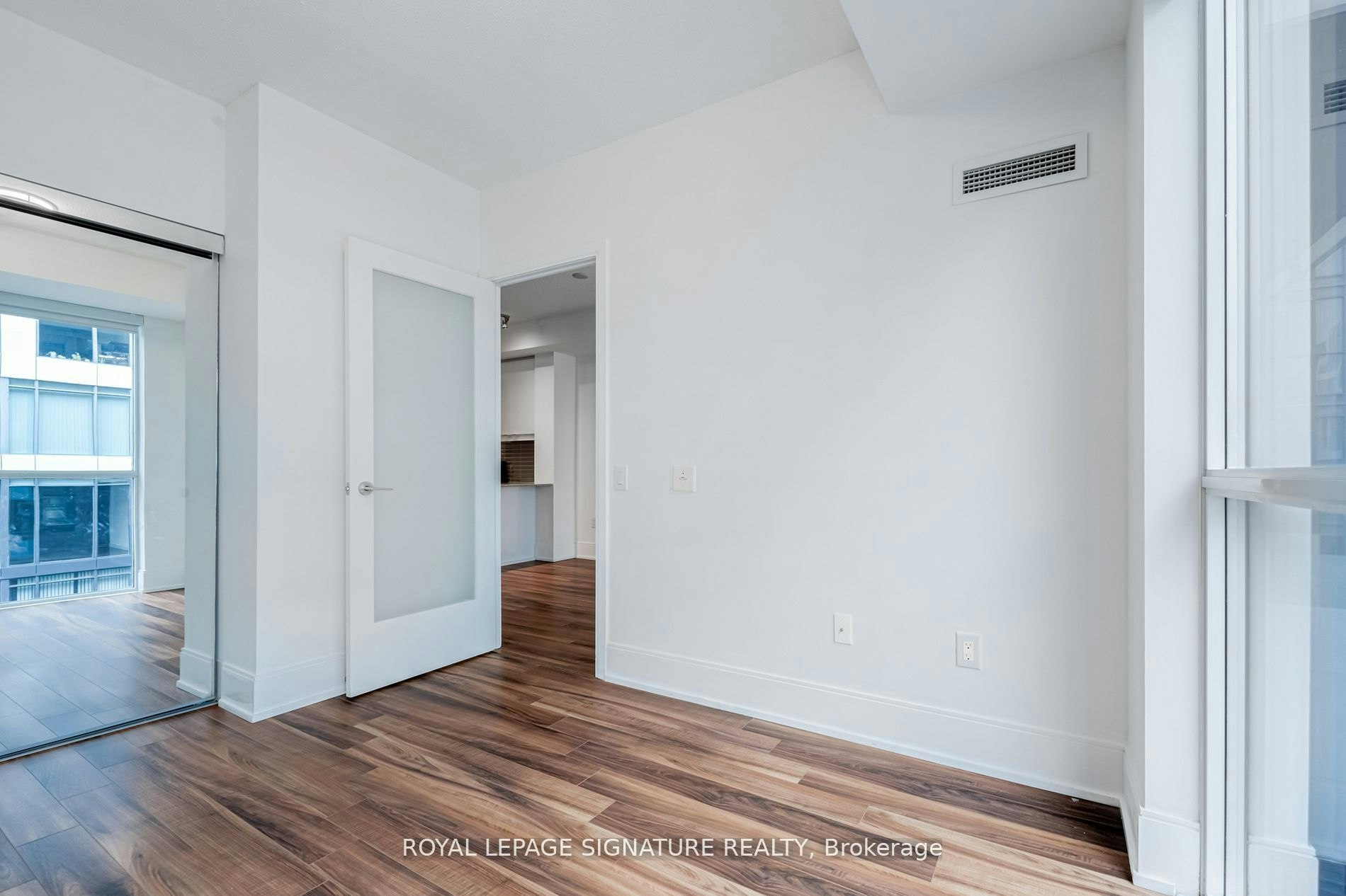 1103-560 Front Street W, Toronto, ON, M5V 1C1 - 13