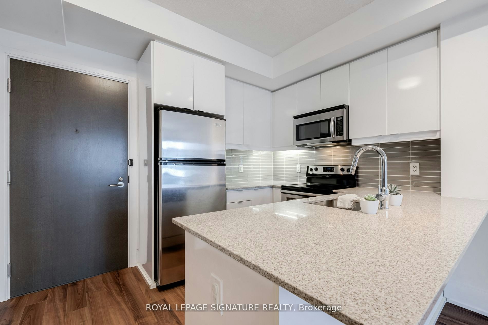 1103-560 Front Street W, Toronto, ON, M5V 1C1 - 6