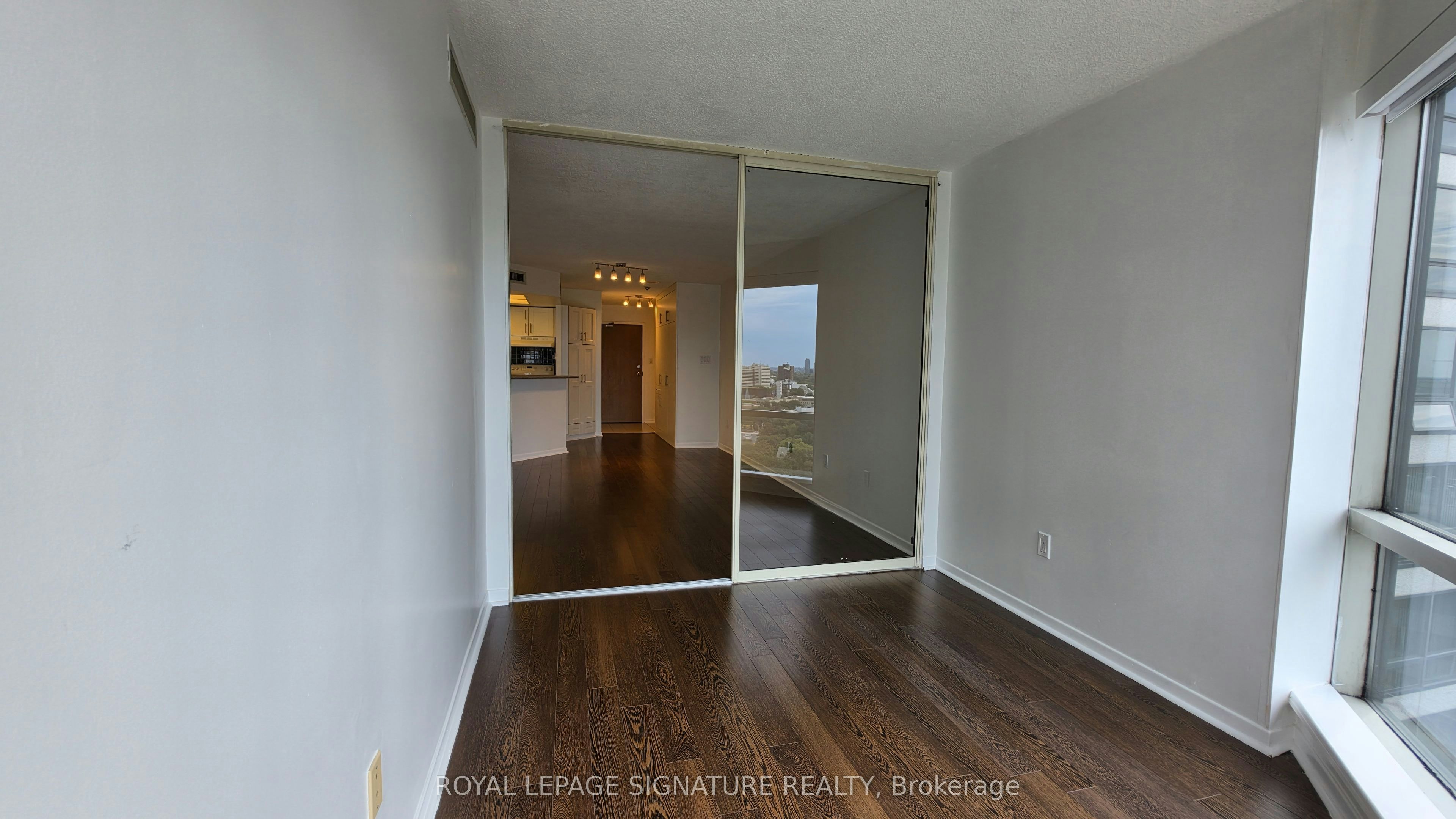 2019-1001 Bay Street, Toronto, ON, M5S 3A6 - 10