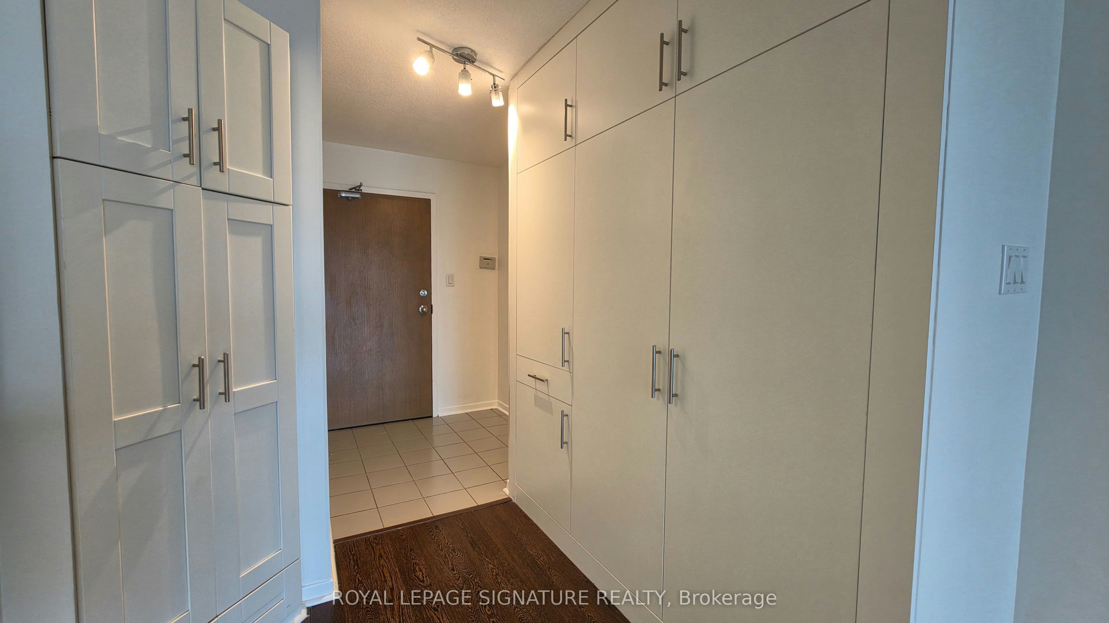2019-1001 Bay Street, Toronto, ON, M5S 3A6 - 7