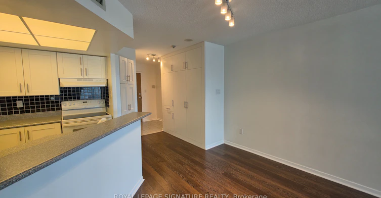 2019-1001 Bay Street, Toronto, ON, M5S 3A6 - 6