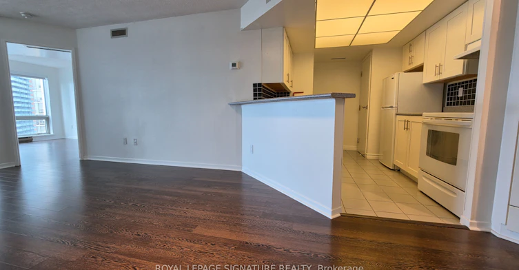 2019-1001 Bay Street, Toronto, ON, M5S 3A6 - 4