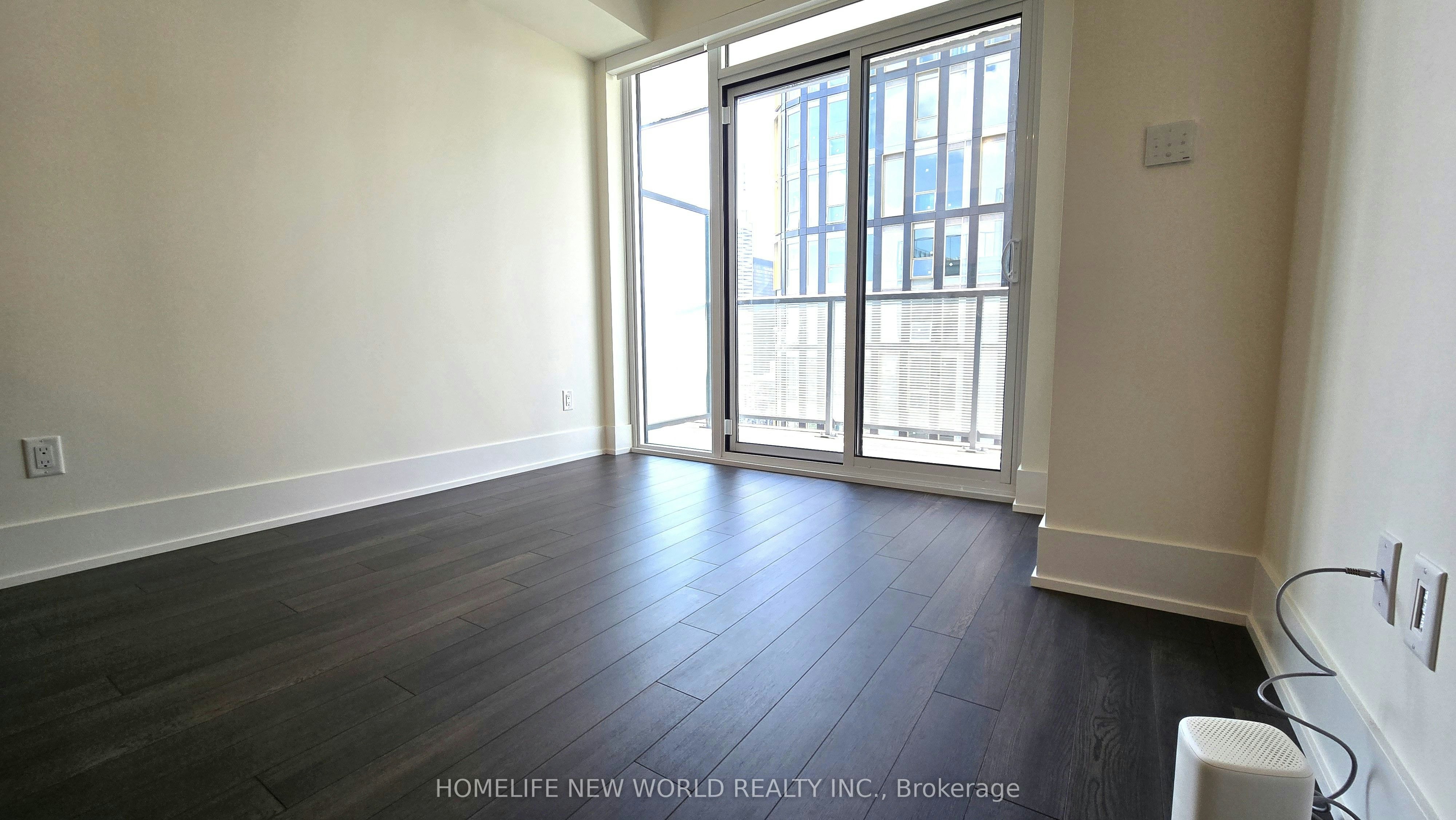 5001-89 Church Street, Toronto, ON, M5C 0B7 - 3