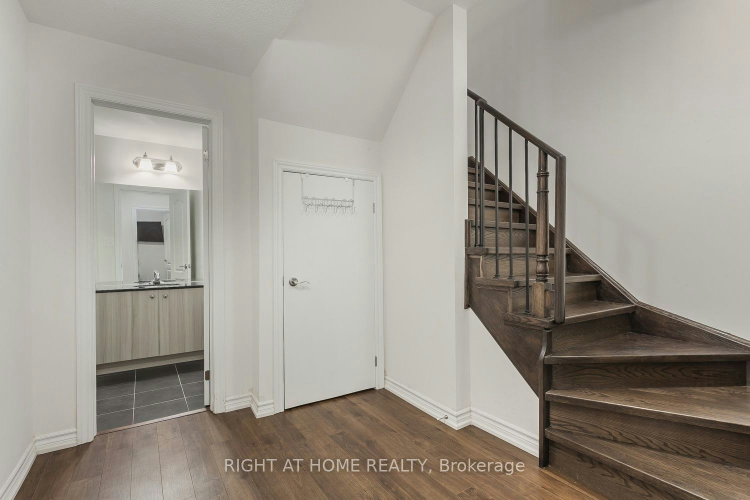 22-39 Drewry Avenue, Toronto, ON, M2M 0B4 - 9
