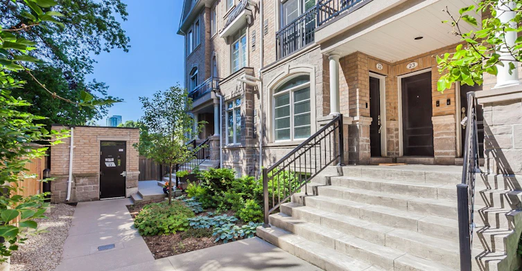 22-39 Drewry Avenue, Toronto, ON, M2M 0B4 - 2