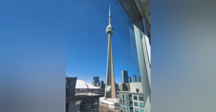 2101-19 Grand Trunk Crescent, Toronto, ON, M5J 3A3 - 8