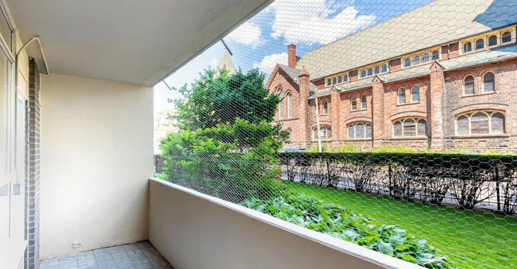 102-34 Walmer Road, Toronto, ON, M5R 2W6 - 18