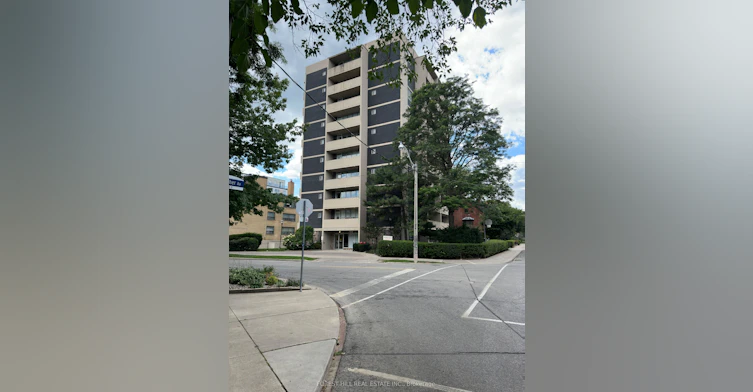 1001-34 Walmer Road, Toronto, ON, M5R 2W6 - 18