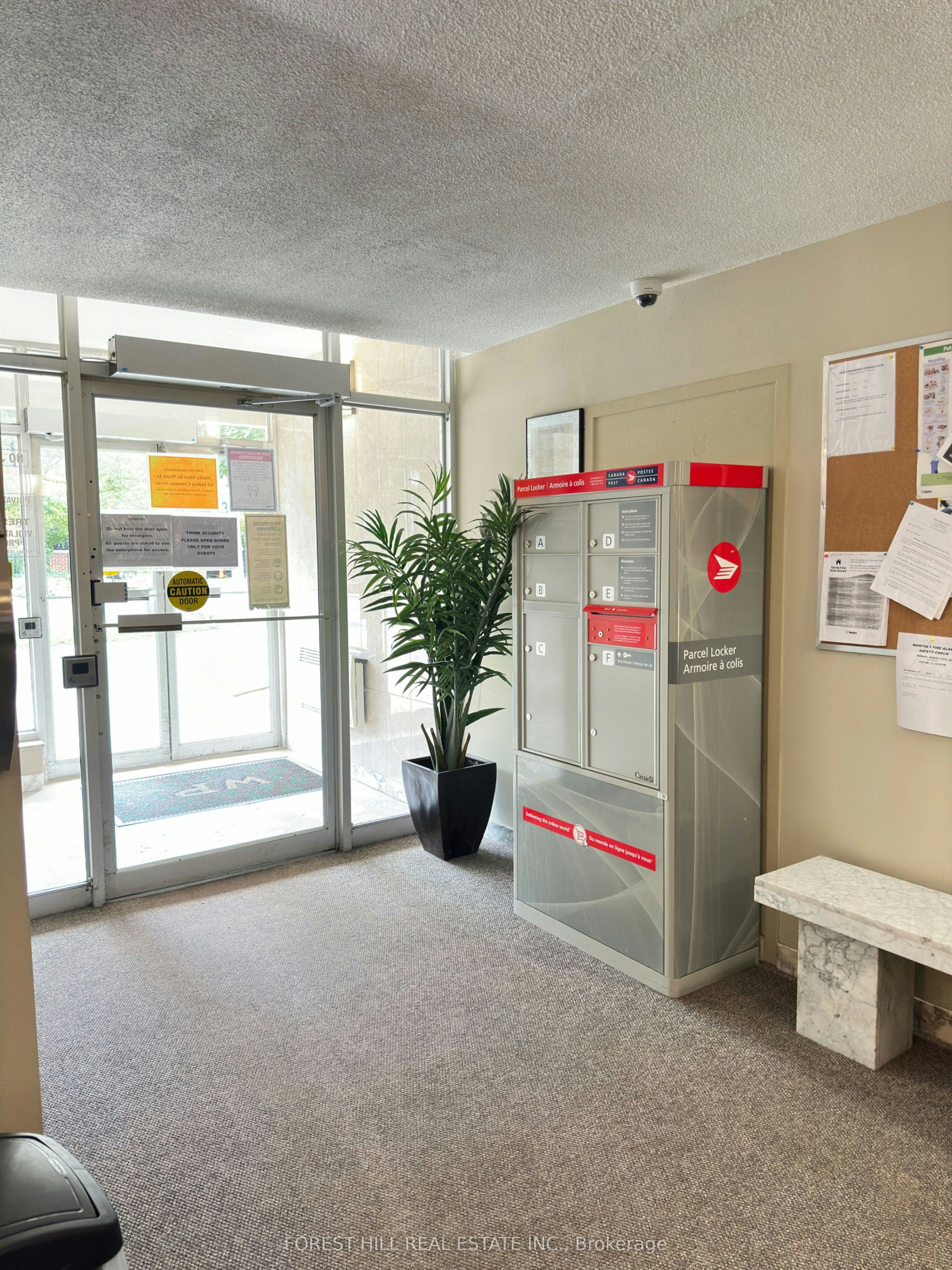 1001-34 Walmer Road, Toronto, ON, M5R 2W6 - 21