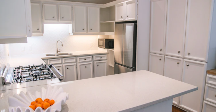 25 Chicora Avenue, Toronto, ON, M5R 1T7 - 7