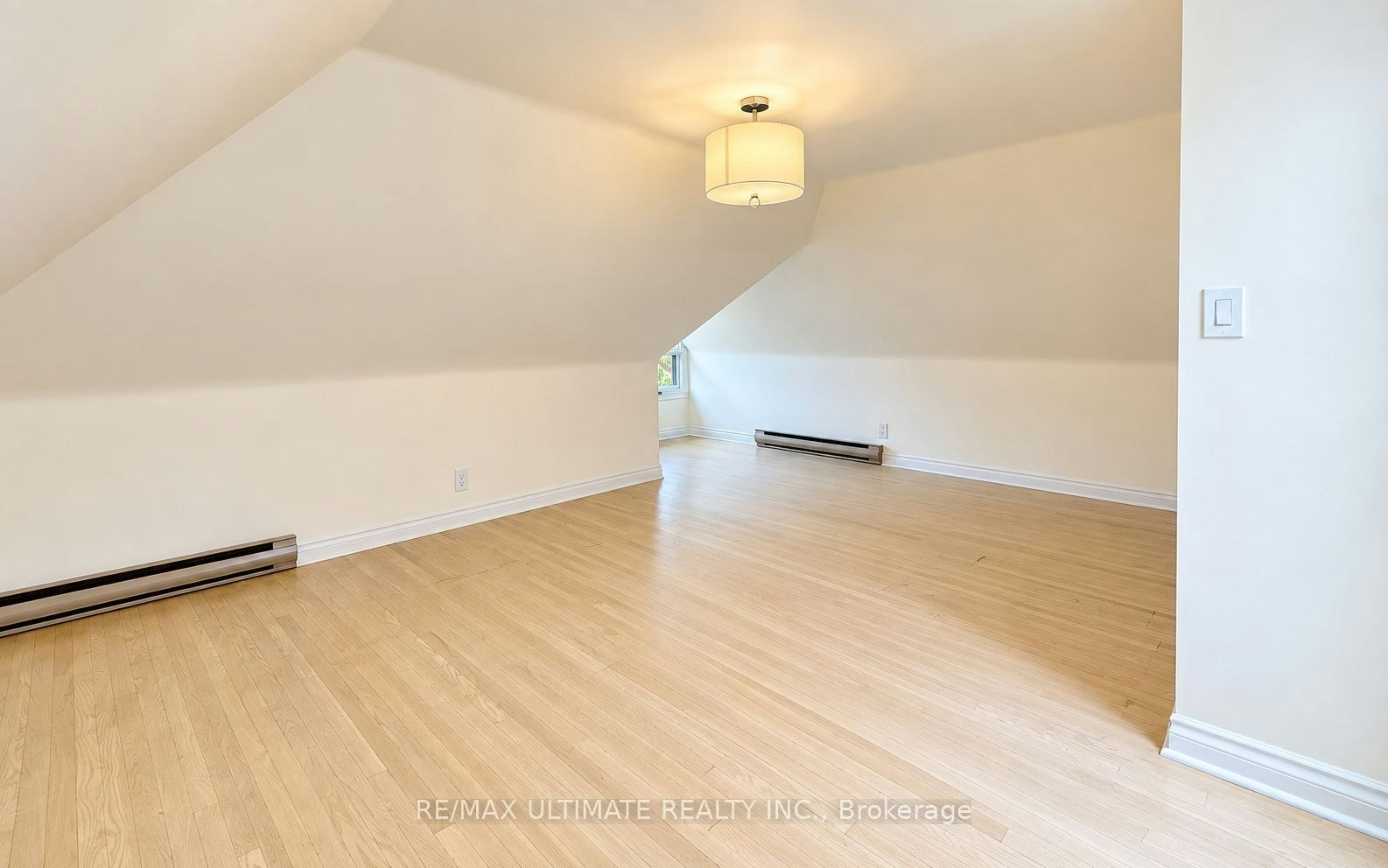 25 Chicora Avenue, Toronto, ON, M5R 1T7 - 16
