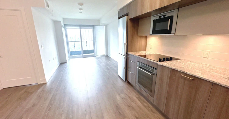 2319-585 Bloor Street E, Toronto, ON, M4W 0B3 - 3