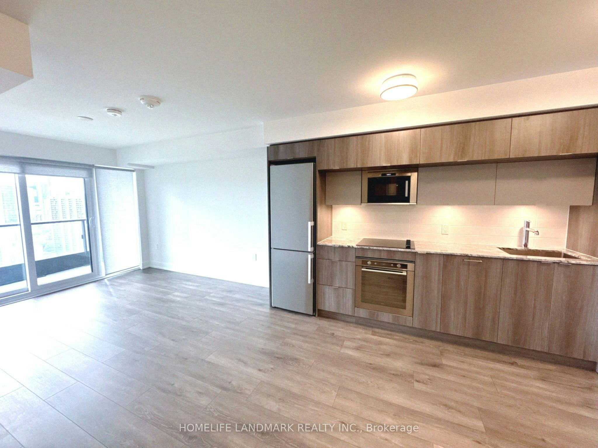 2319-585 Bloor Street E, Toronto, ON, M4W 0B3 - 4