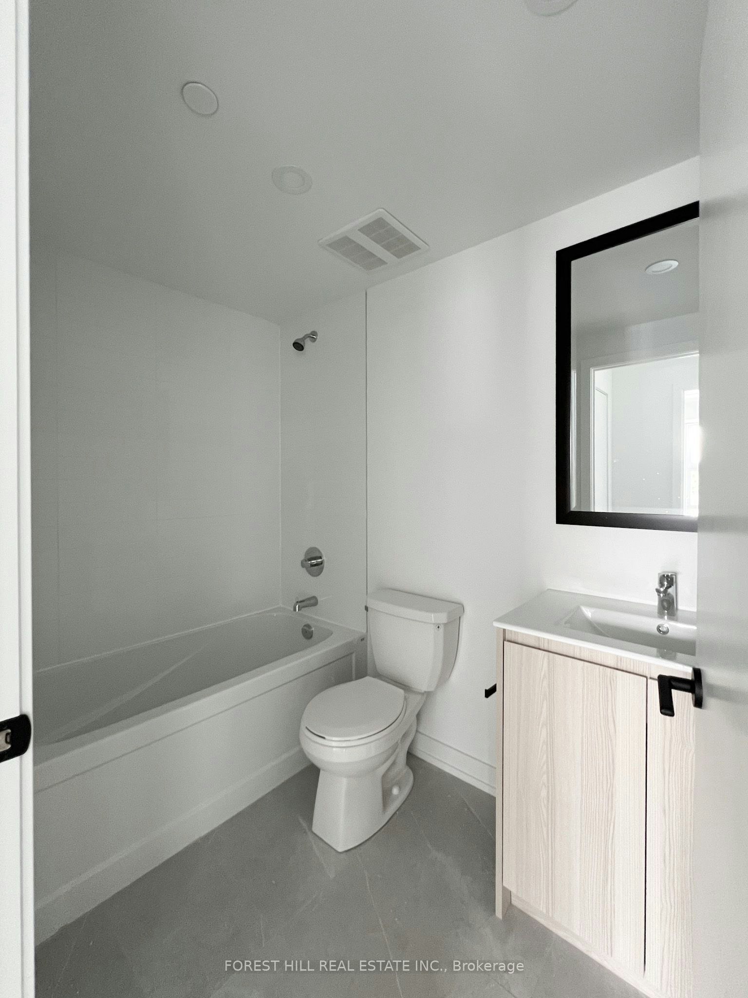 606-2000 Bathurst Street, Toronto, ON, M5P 0A7 - 8