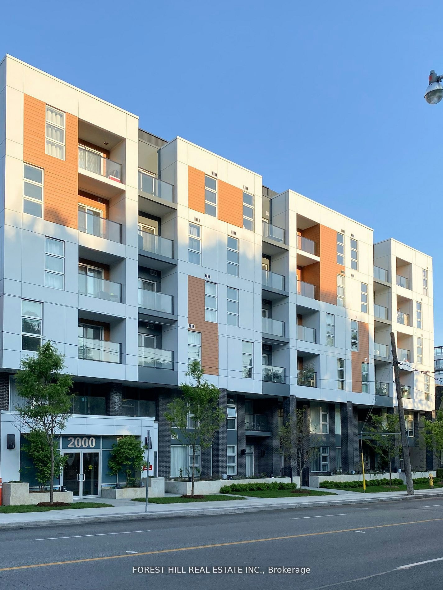 606-2000 Bathurst Street, Toronto, ON, M5P 0A7