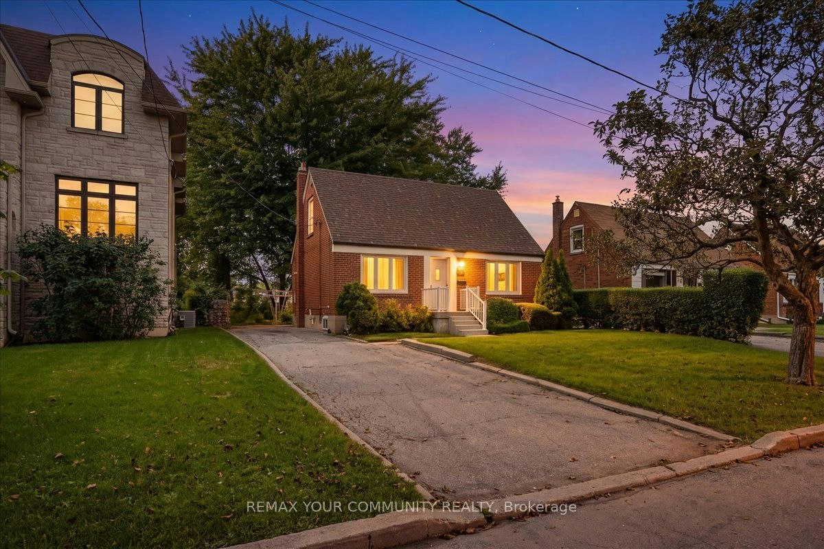 22 Edithvale Drive, Toronto, ON, M2N 2R5