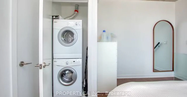 PH2-109 Wolseley Street, Toronto, ON, M6J 1K1 - 24