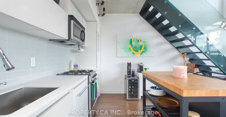 PH2-109 Wolseley Street, Toronto, ON, M6J 1K1 - 3