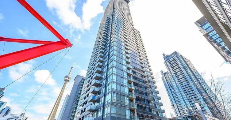 901-25 Telegram Mews, Toronto, ON, M5V 3Z1
