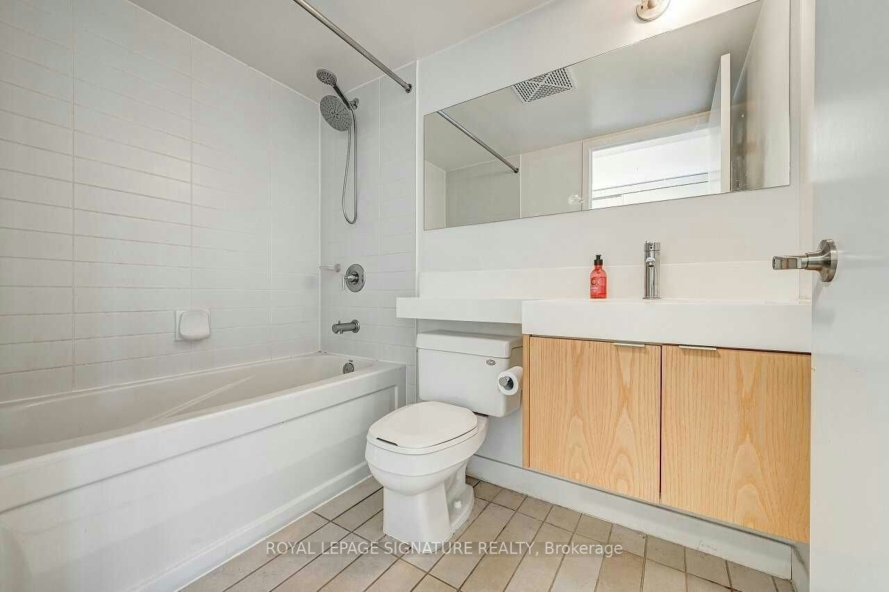 901-25 Telegram Mews, Toronto, ON, M5V 3Z1 - 9