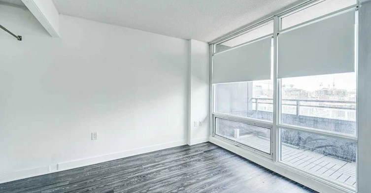 901-25 Telegram Mews, Toronto, ON, M5V 3Z1 - 8