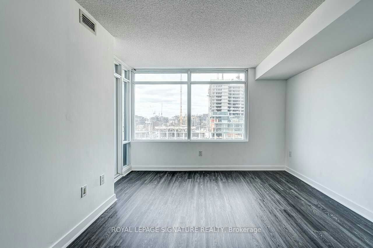 901-25 Telegram Mews, Toronto, ON, M5V 3Z1 - 4