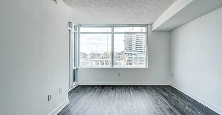 901-25 Telegram Mews, Toronto, ON, M5V 3Z1 - 4