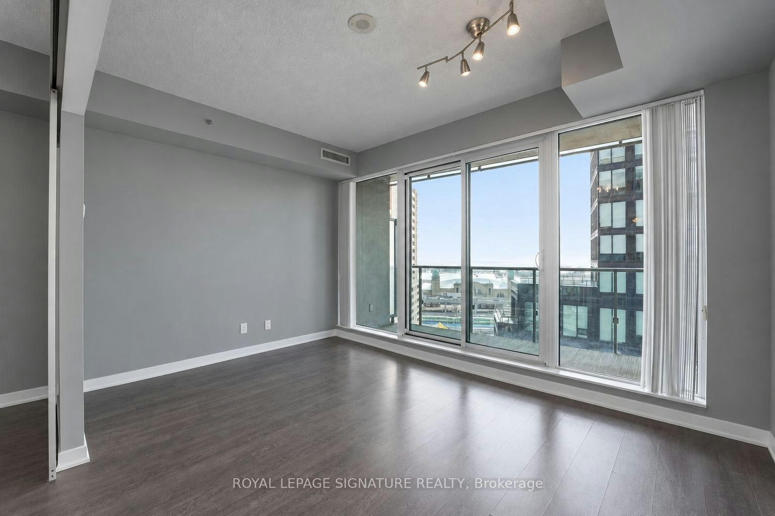1610-150 East Liberty Street, Toronto, ON, M6K 3R5 - 9