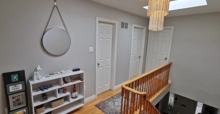 13 Mulberry Crescent, Toronto, ON, M6C 1N4 - 12