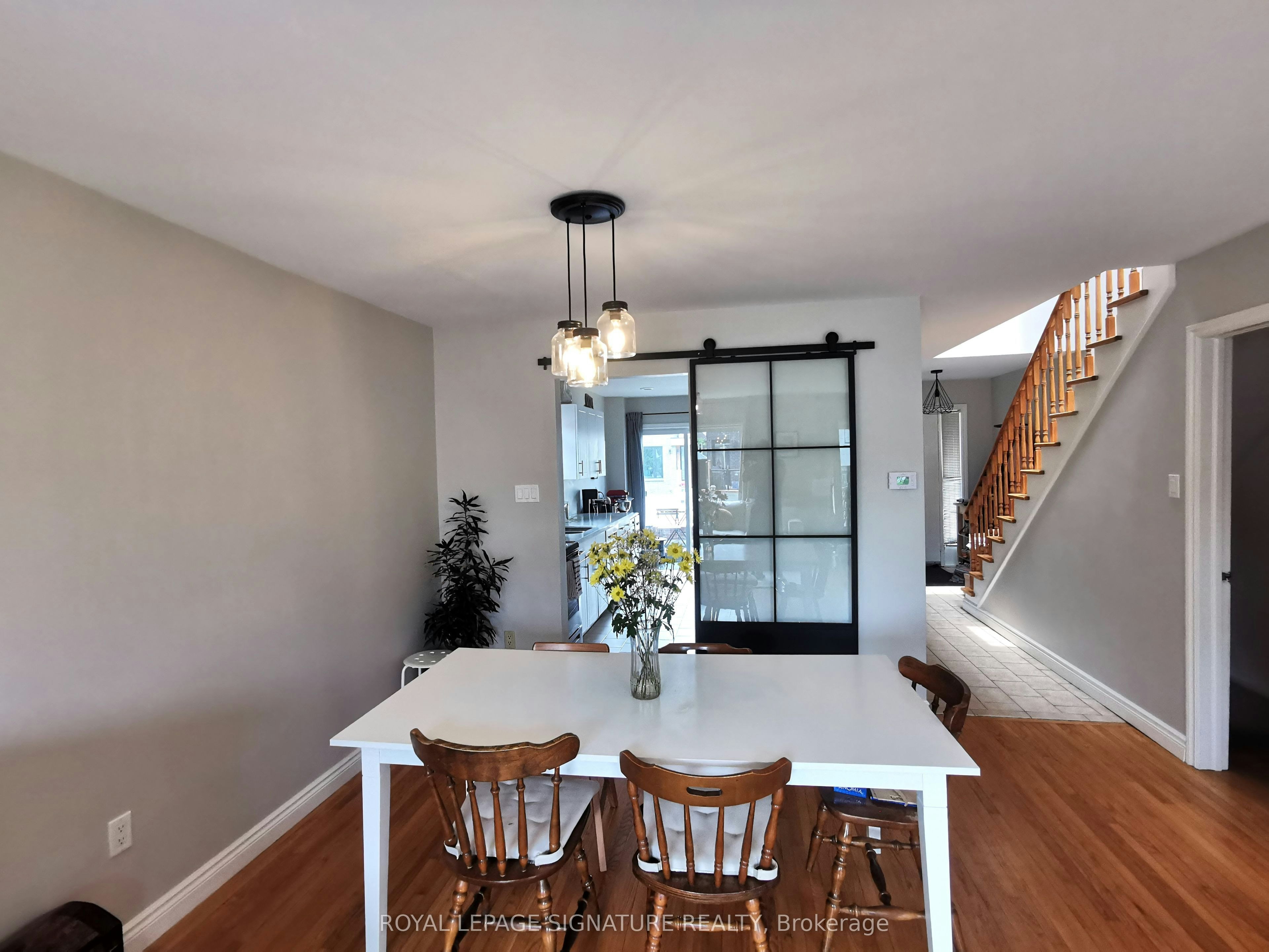 13 Mulberry Crescent, Toronto, ON, M6C 1N4 - 5